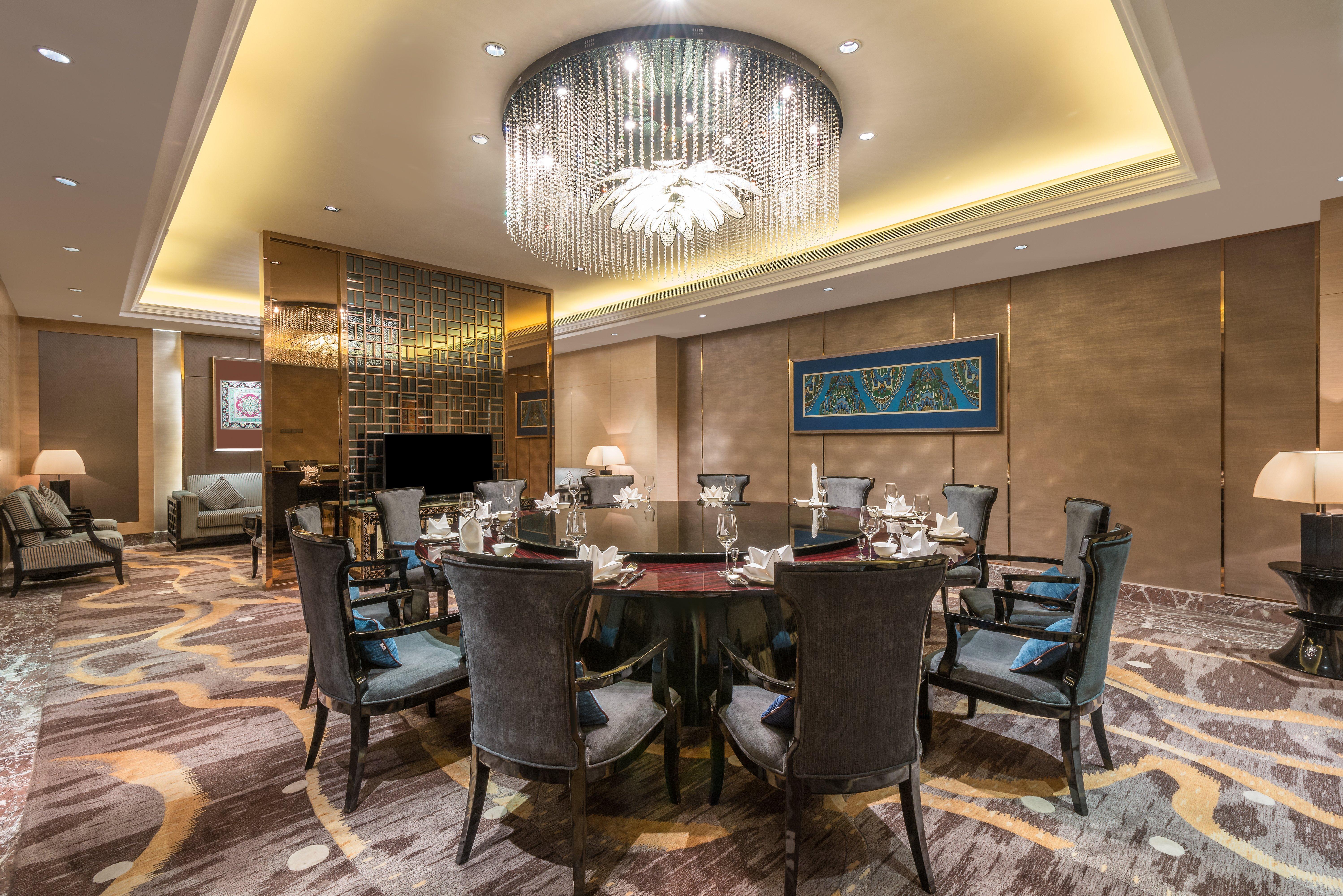 Crowne Plaza Hotel Lanzhou By Ihg Exterior photo