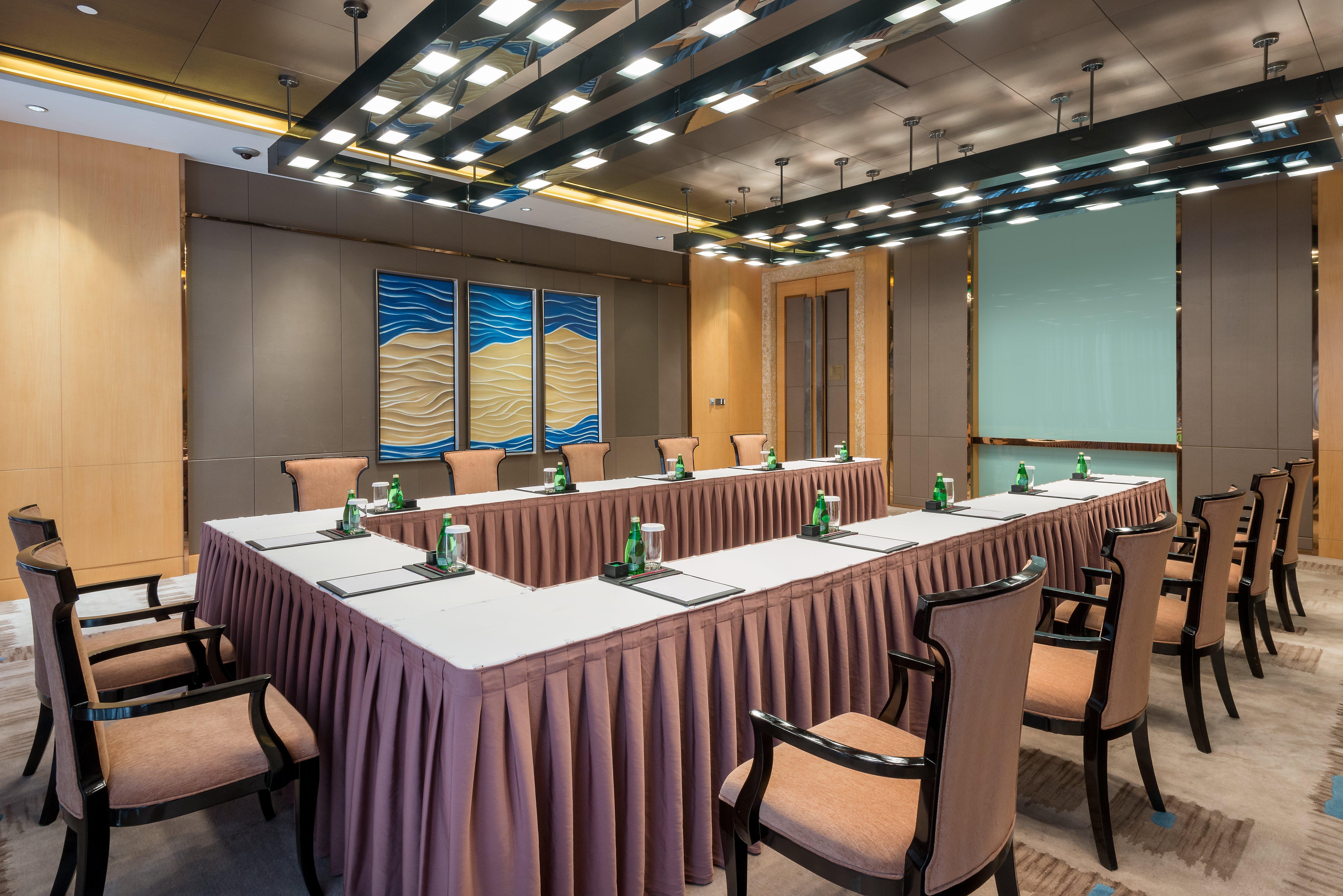 Crowne Plaza Hotel Lanzhou By Ihg Exterior photo